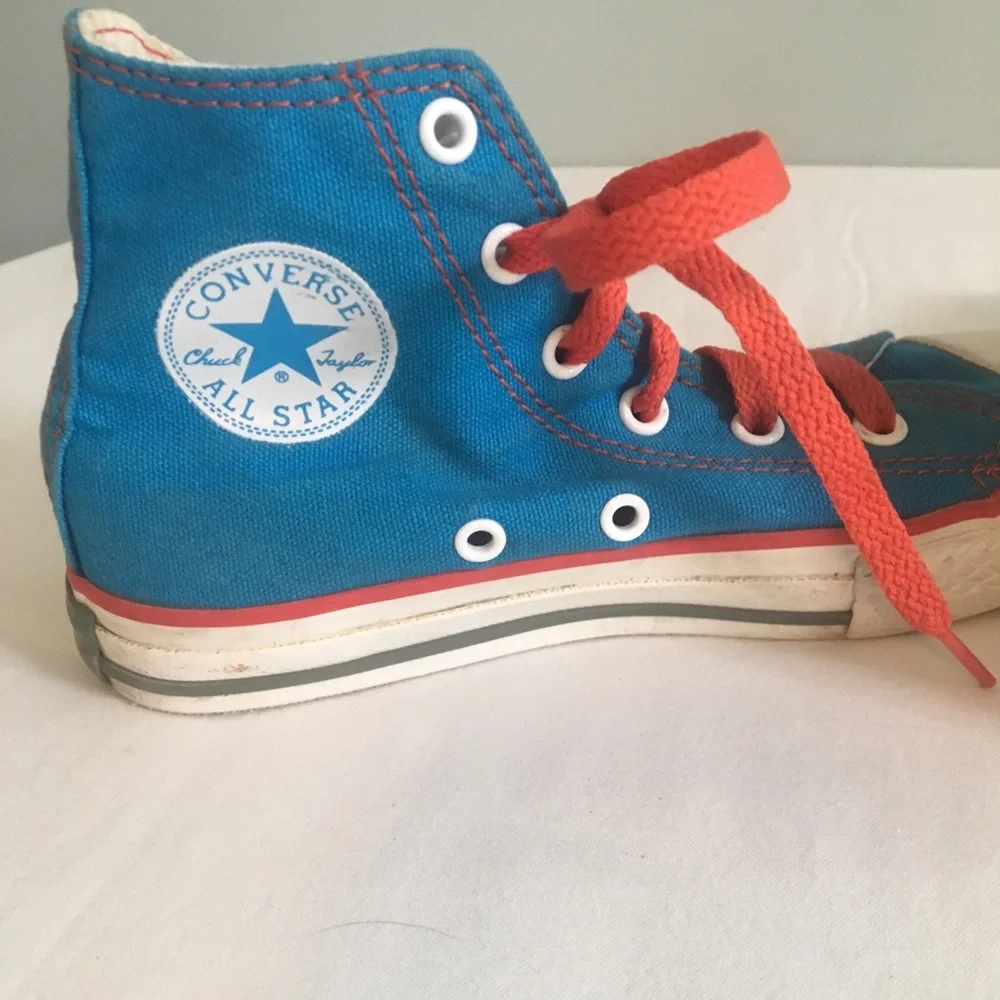 CONVERSE ALL-STAR HIGH-TOPS UNIQUE COLOR SIZE 1